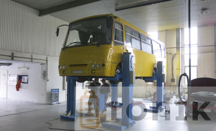Як зробити капітальний ремонт автобуса та не втратити голову у процесі