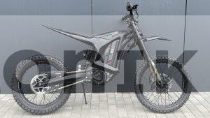 Внедорожный электромотоцикл: как работает, чем отличается от бензинового и кому подходит